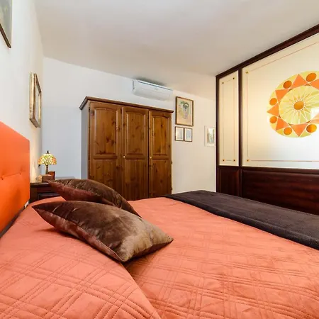 Dimora Bibbo Apartmán Salerno